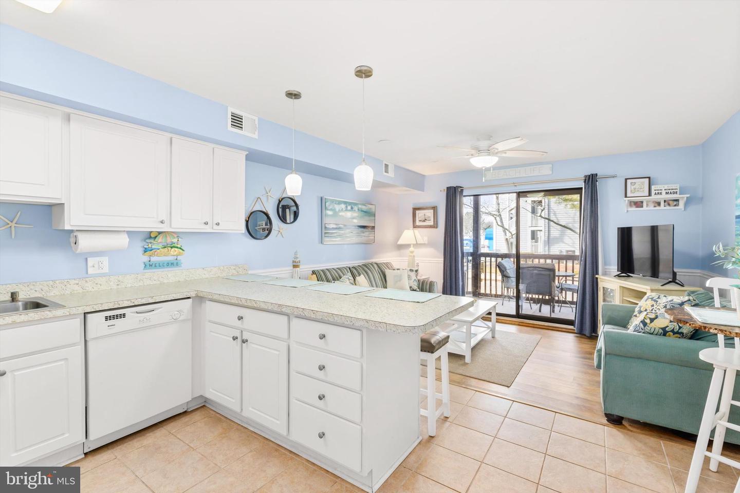 12302 Jamaica Ave #104 Property Photo 12