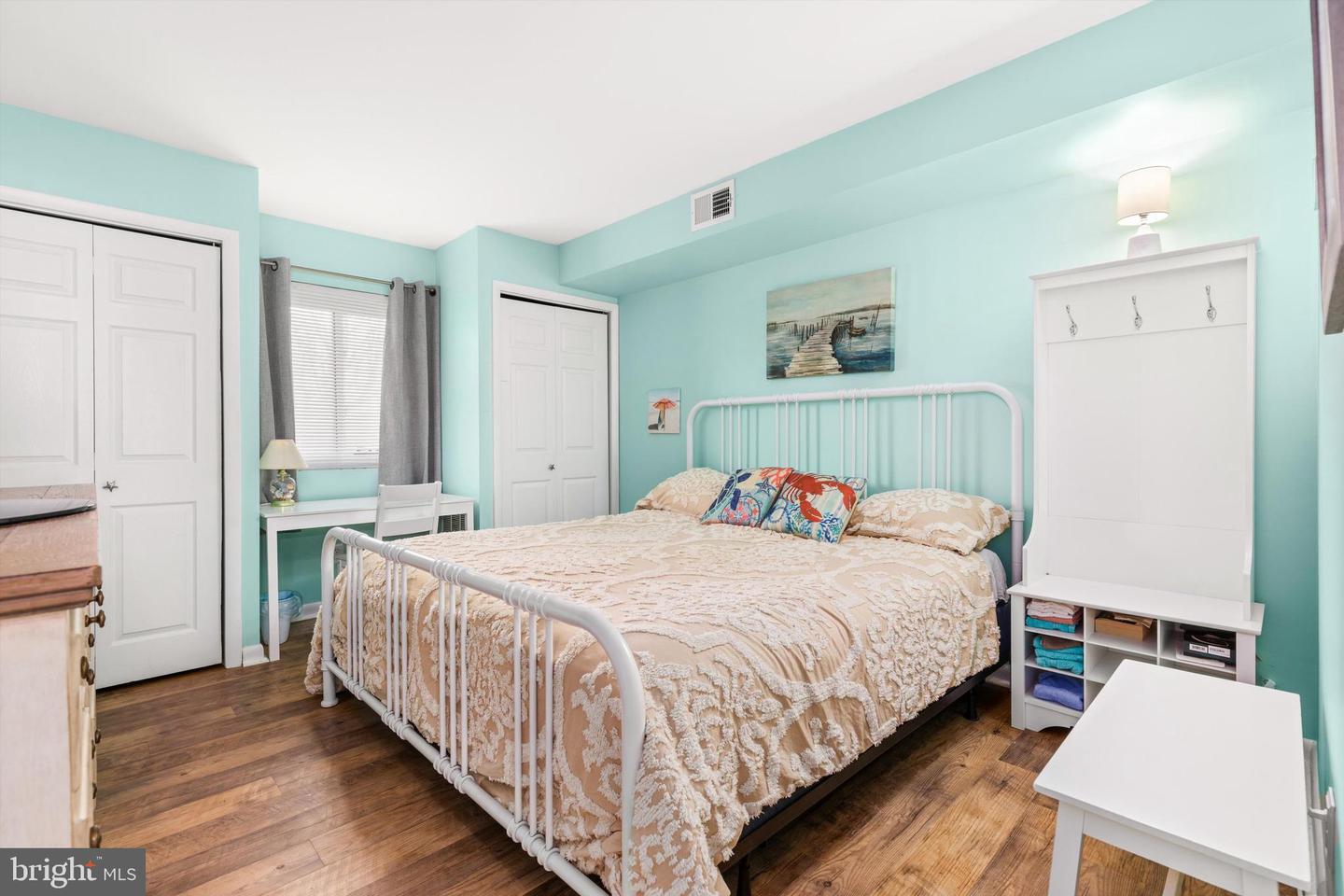 12302 Jamaica Ave #104 Property Photo 17