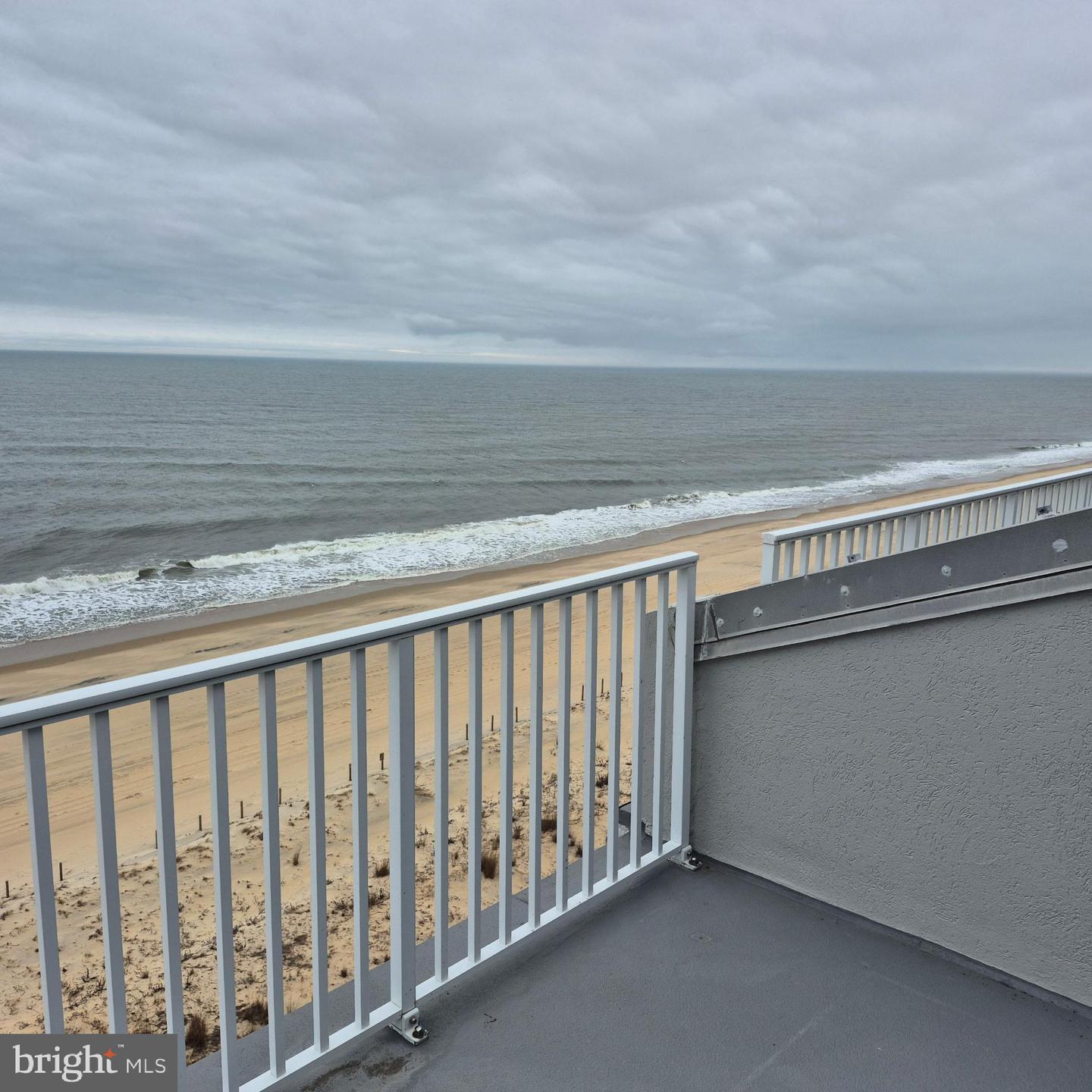 8203 Atlantic Ave #ph8 Property Photo 4