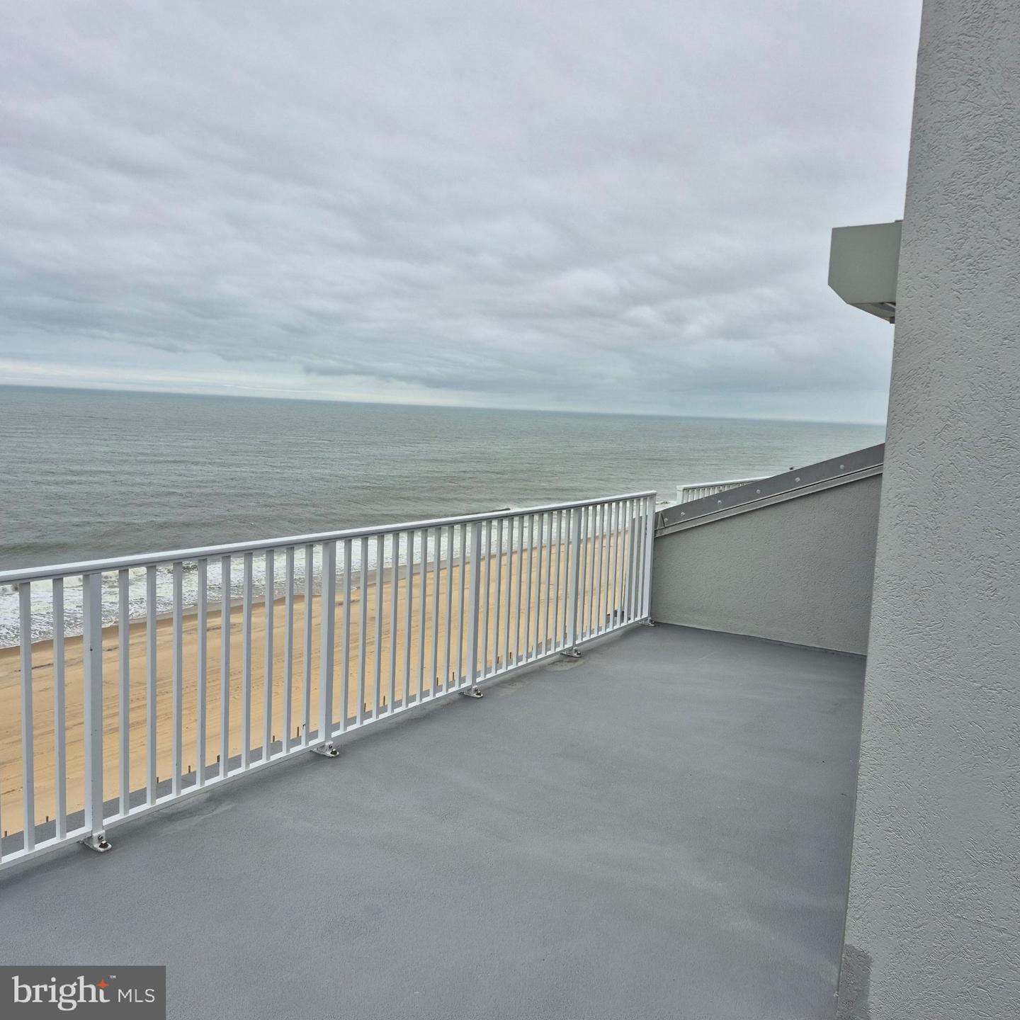 8203 Atlantic Ave #ph8 Property Photo 5