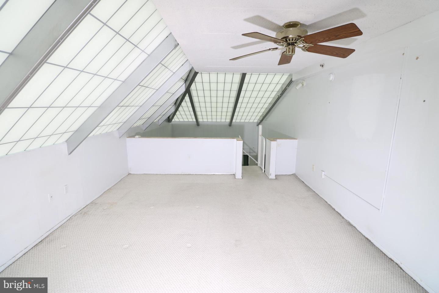 8203 Atlantic Ave #ph8 Property Photo 17