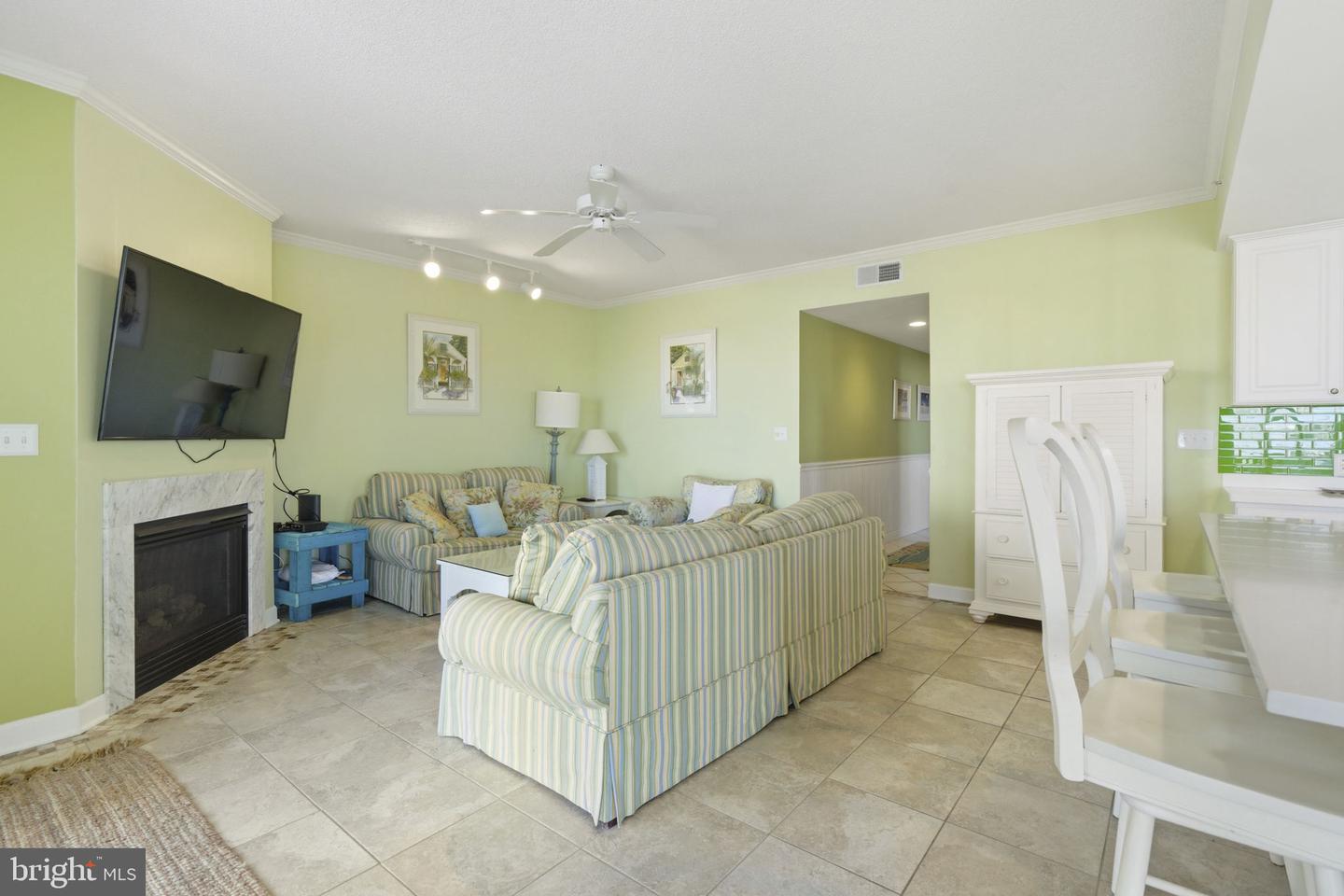 12 92nd St #204 Property Photo 12