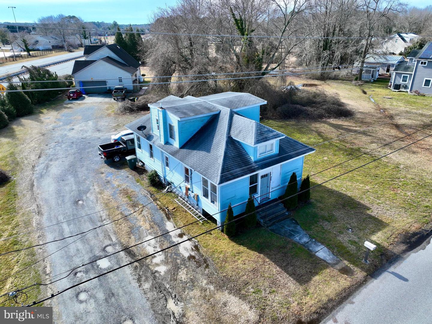 128 Branch St Property Photo 4