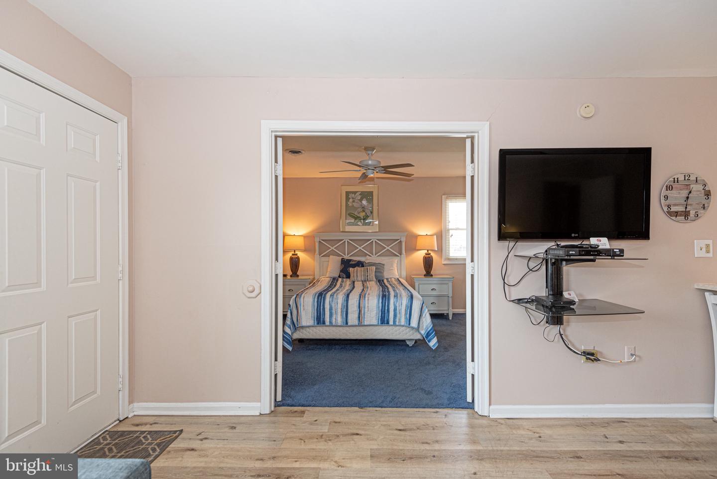 14409 Lighthouse Ave #4 Property Photo 6