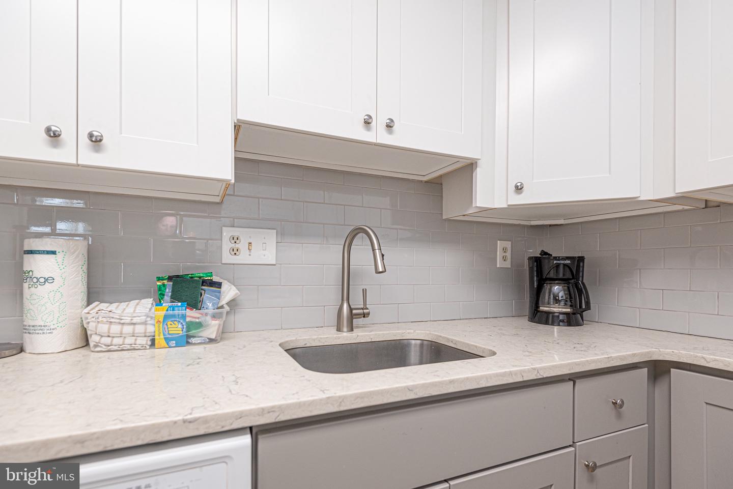 14409 Lighthouse Ave #8 Property Photo 15