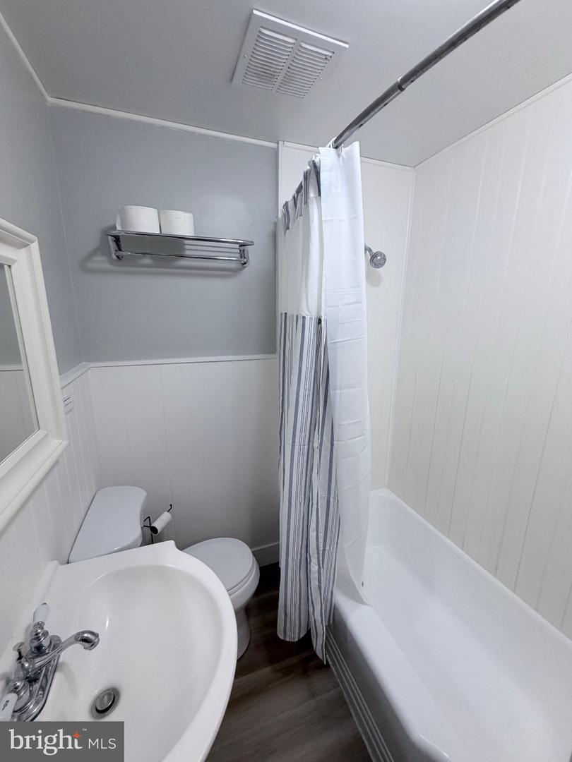1407 N Saint Louis Ave #5 Property Photo 49