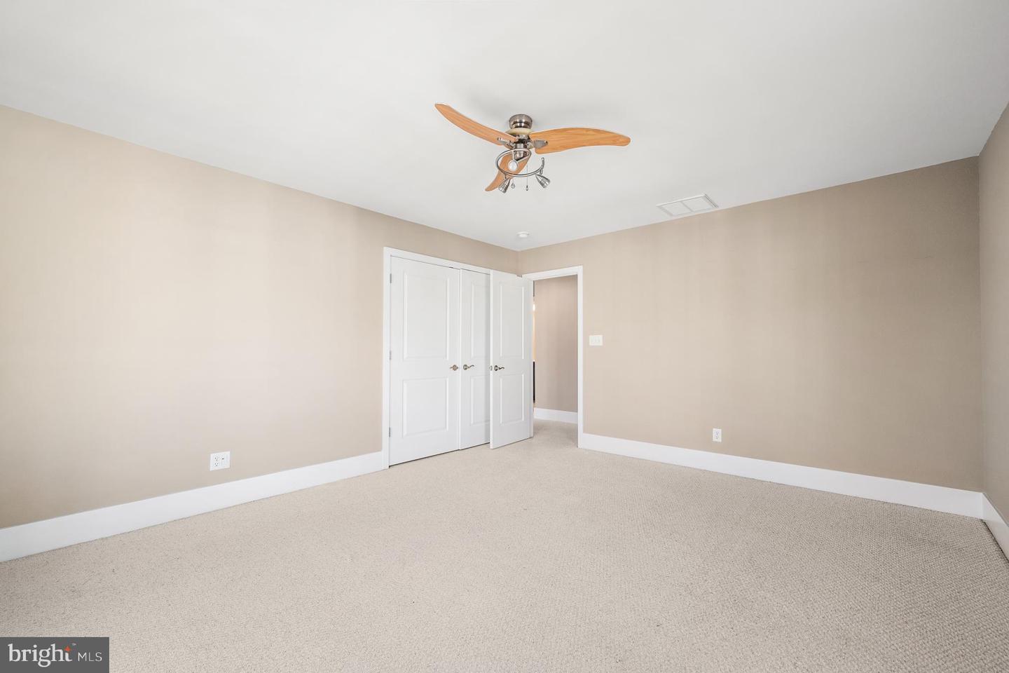 11468 Maid At Arms Ln Property Photo 19