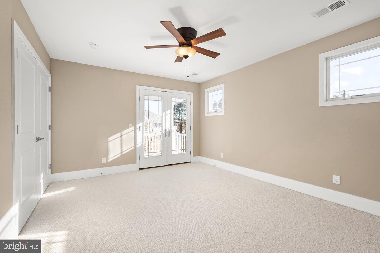 11468 Maid At Arms Ln Property Photo 24