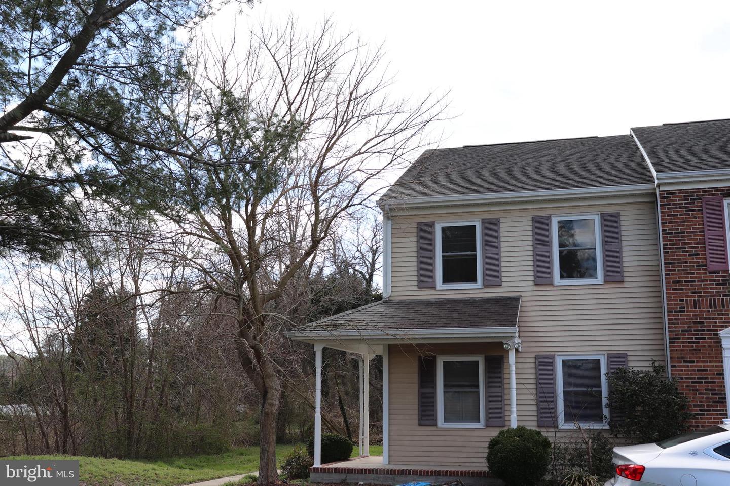 1 Franklin Sq #a1 Property Photo 3
