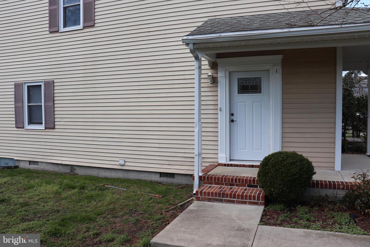 1 Franklin Sq #a1 Property Photo 5