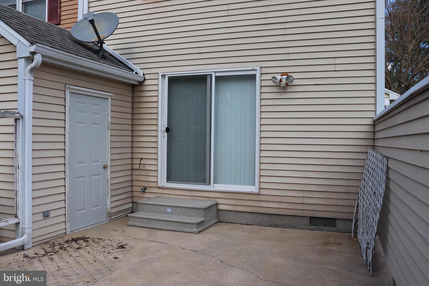 1 Franklin Sq #a1 Property Photo 8