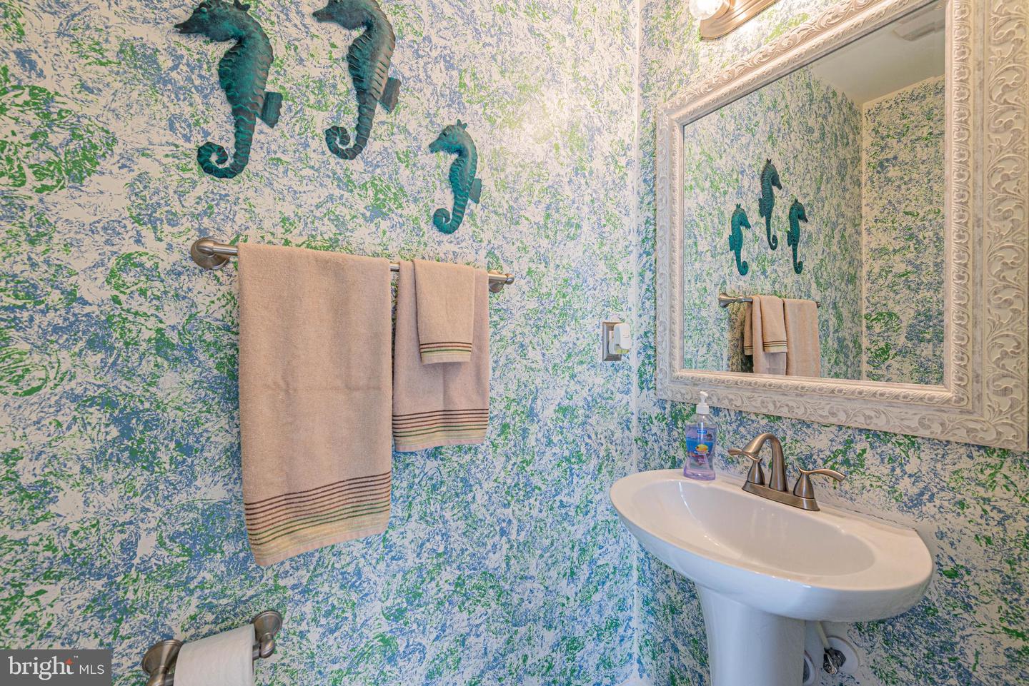 135-j Captains Quarters Rd Property Photo 16