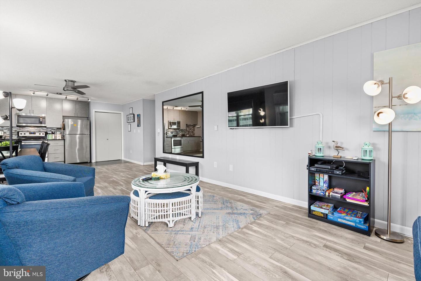 2801 N Baltimore Ave #309 Holiday Plaza Property Photo 17
