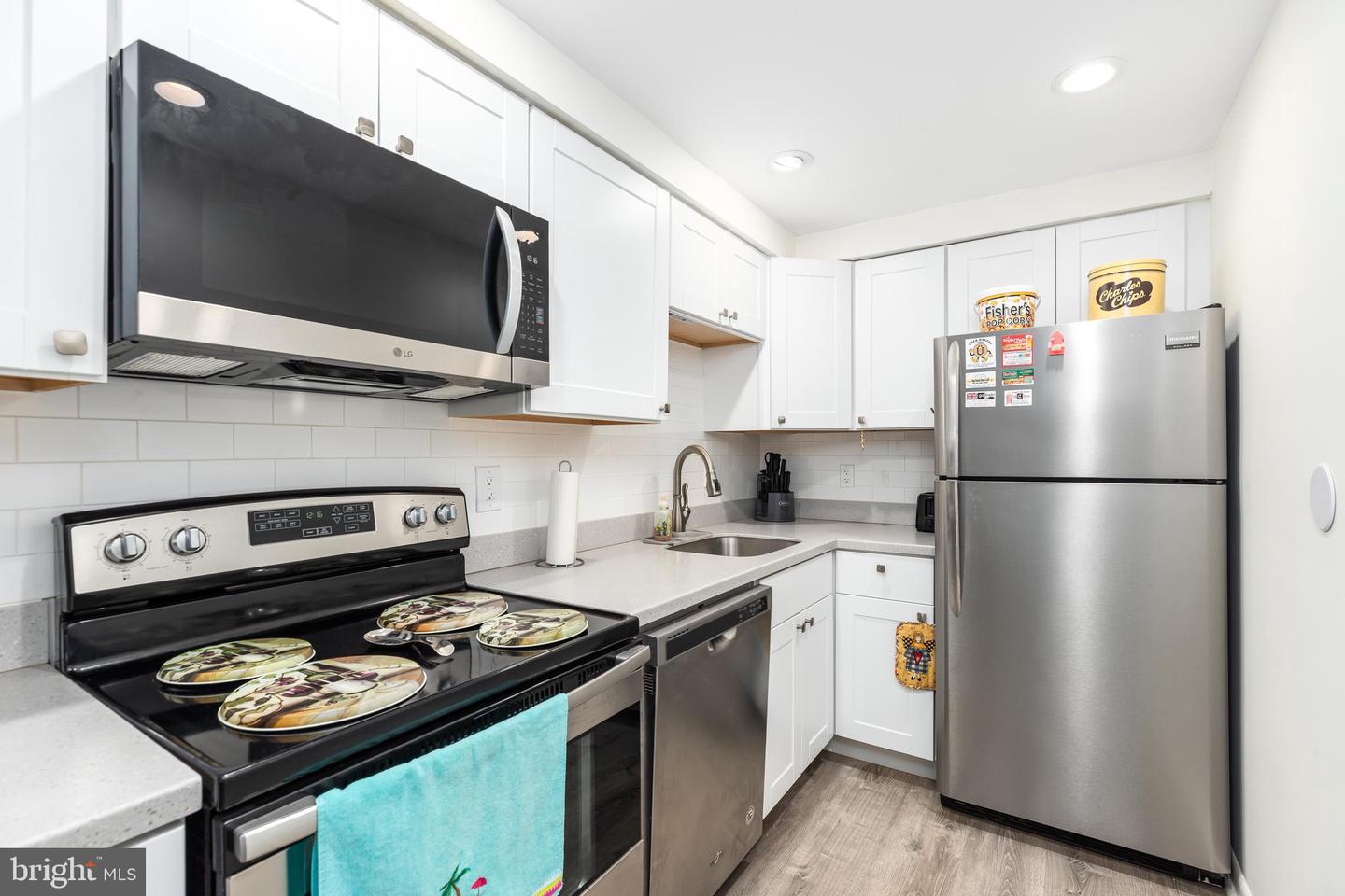 12702-127th Coastal Hwy #201 Property Photo 6