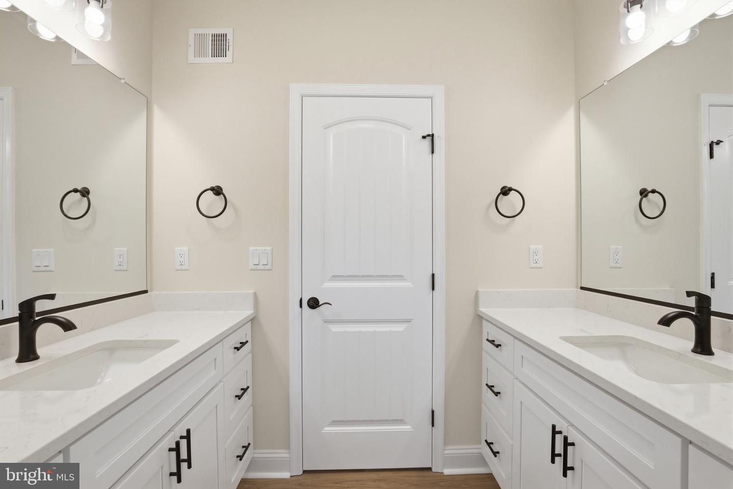 5 Seattle Slew Ln Property Photo 19