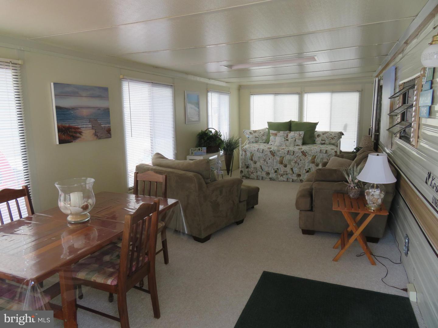16 Deep Sea Dr Property Photo 8