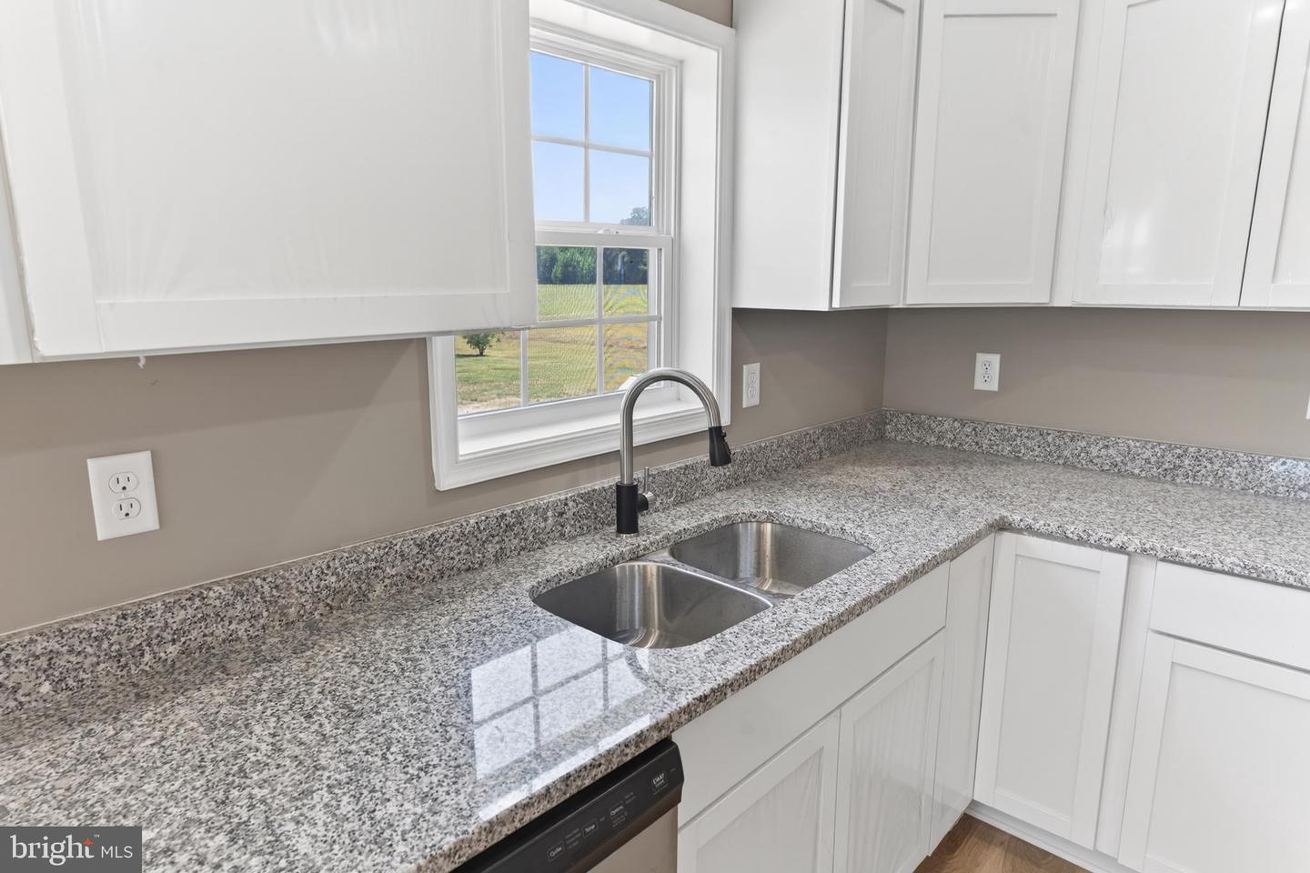 1200 Cedar St Property Photo 15