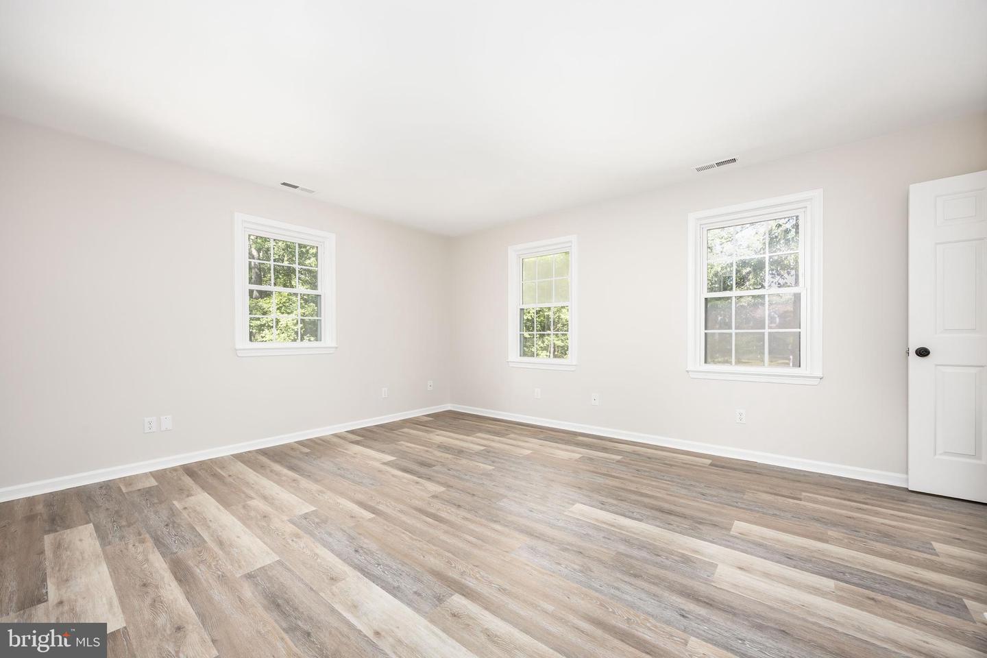2033 Wildwood Trl Property Photo 59