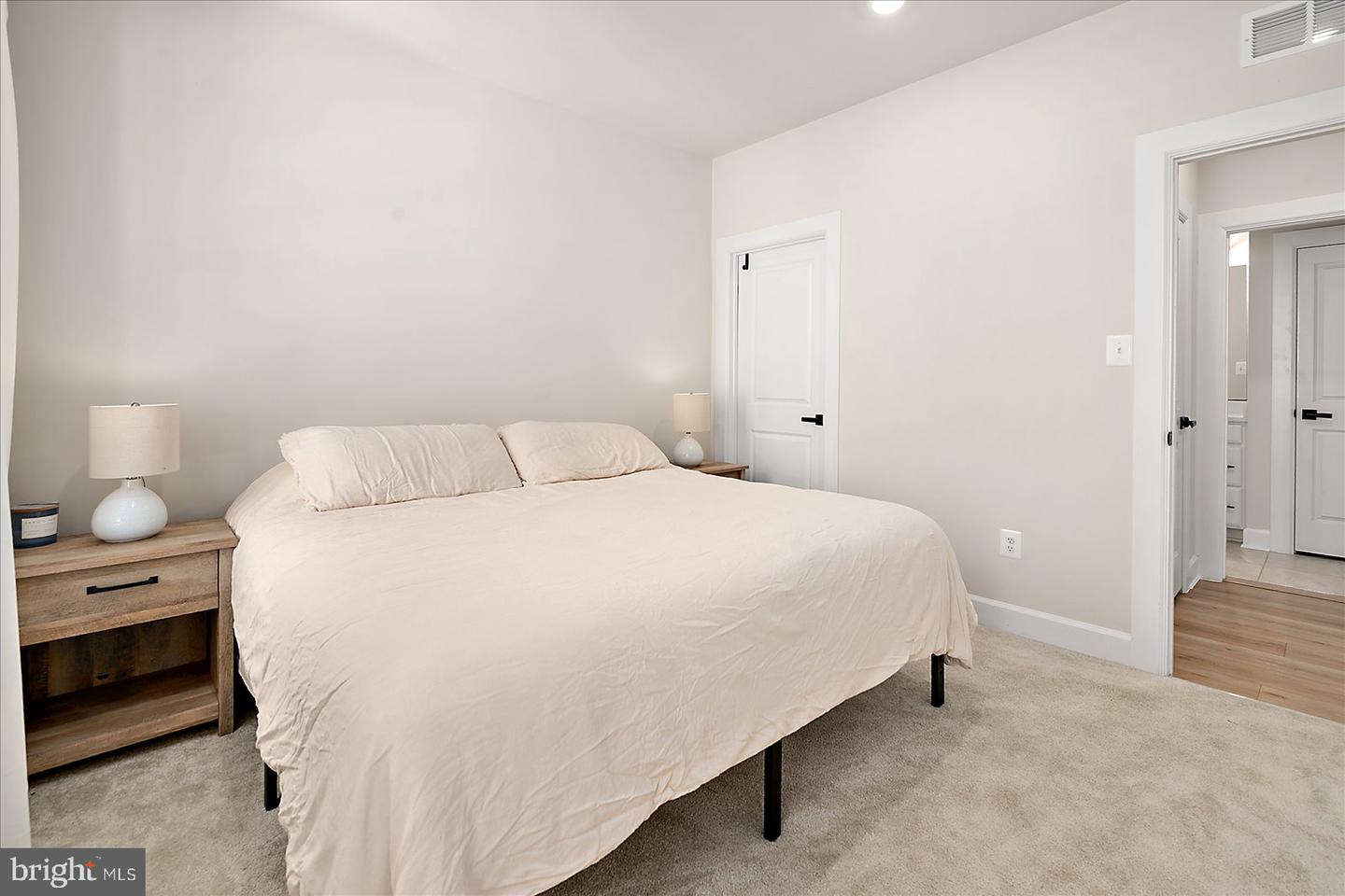 12395 Hidden Bay Dr Property Photo 38