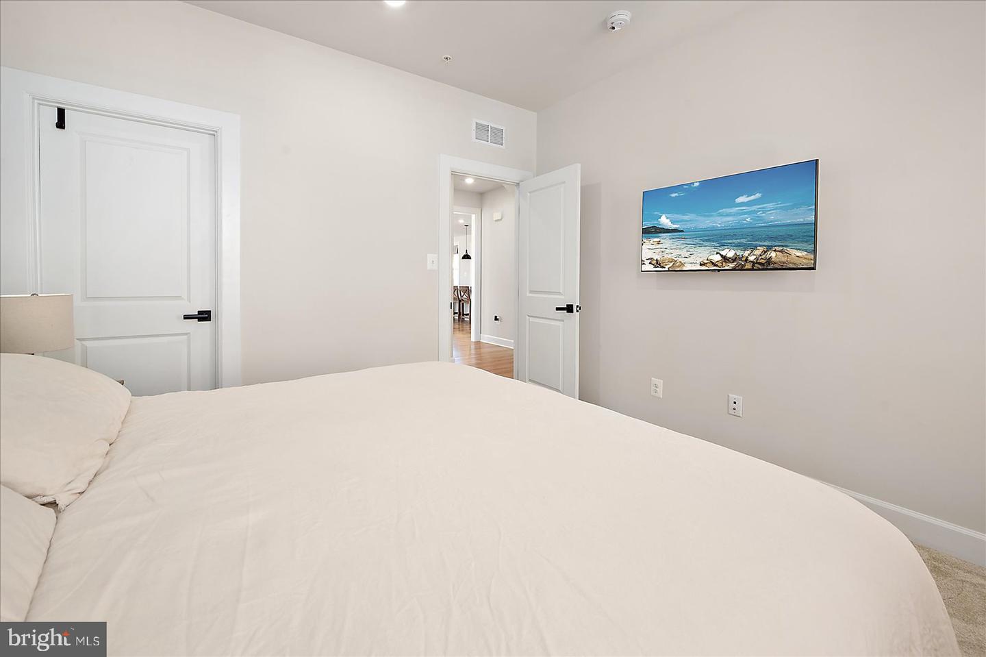 12395 Hidden Bay Dr Property Photo 39