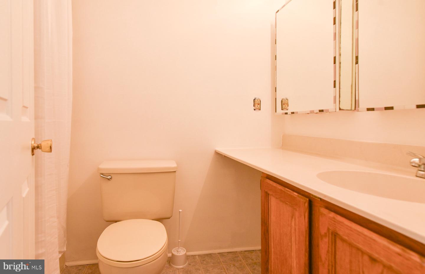 14300 Jarvis Ave #a202 Property Photo 10