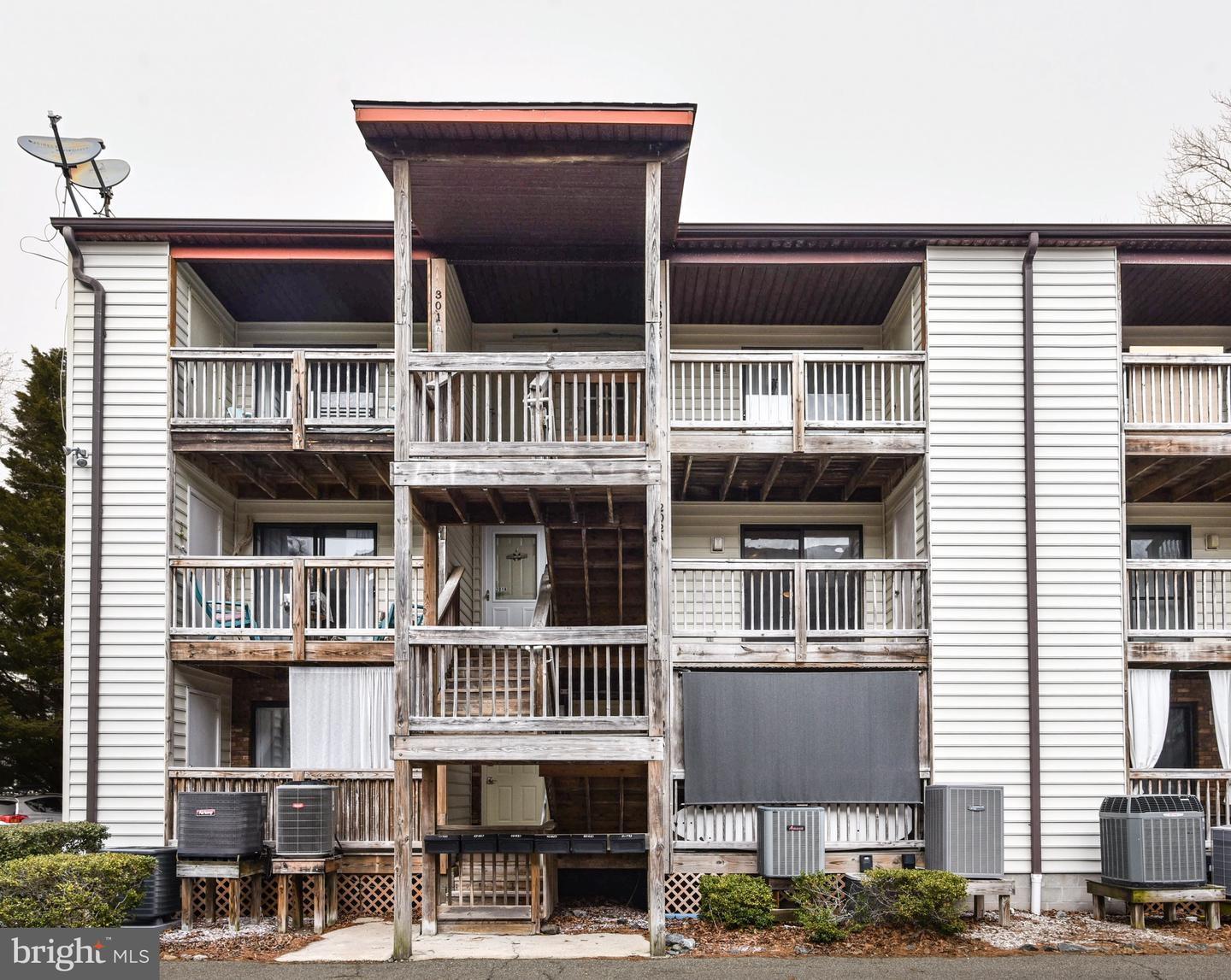 14300 Jarvis Ave #a202 Property Photo 22