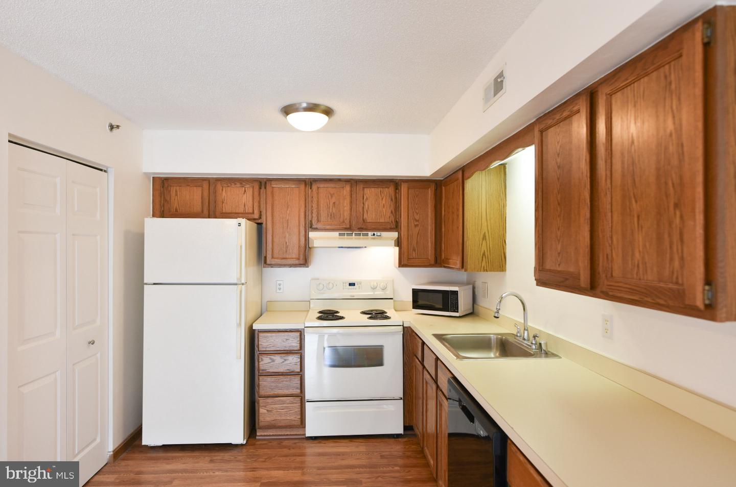 14300 Jarvis Ave #a202 Property Photo 23