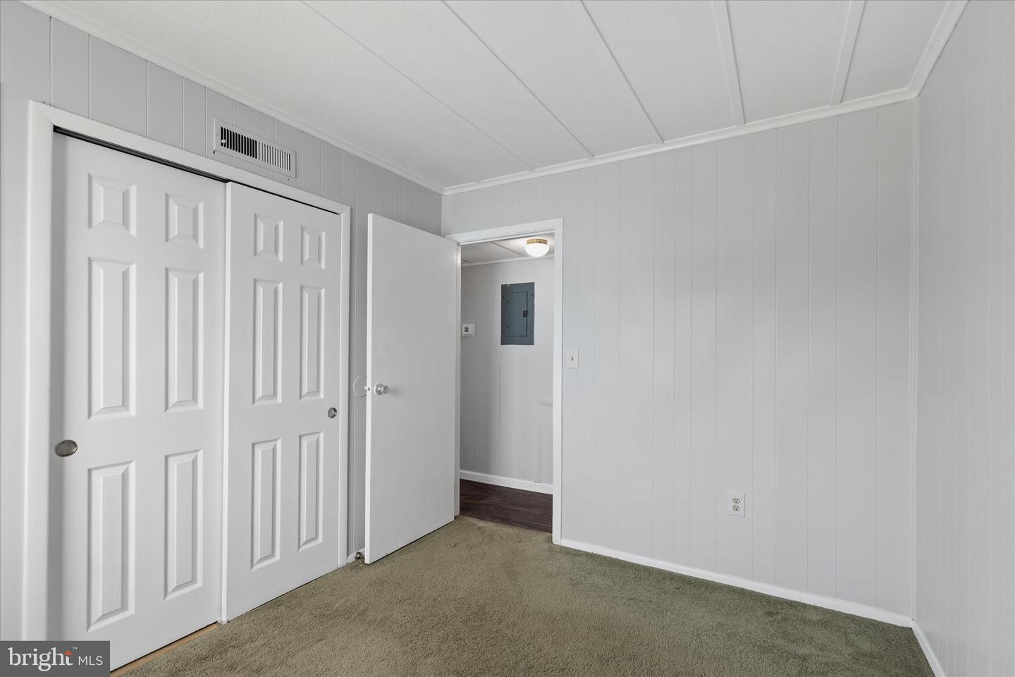 407 Lark Ln #11203 Property Photo 22