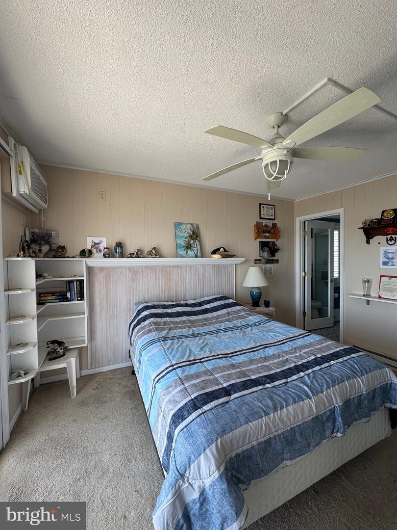 421 Bayshore Dr #202 Property Photo 11