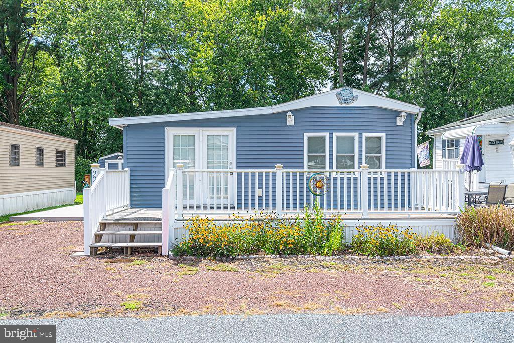 224 TIMBERLINE CIR Property Photo 1