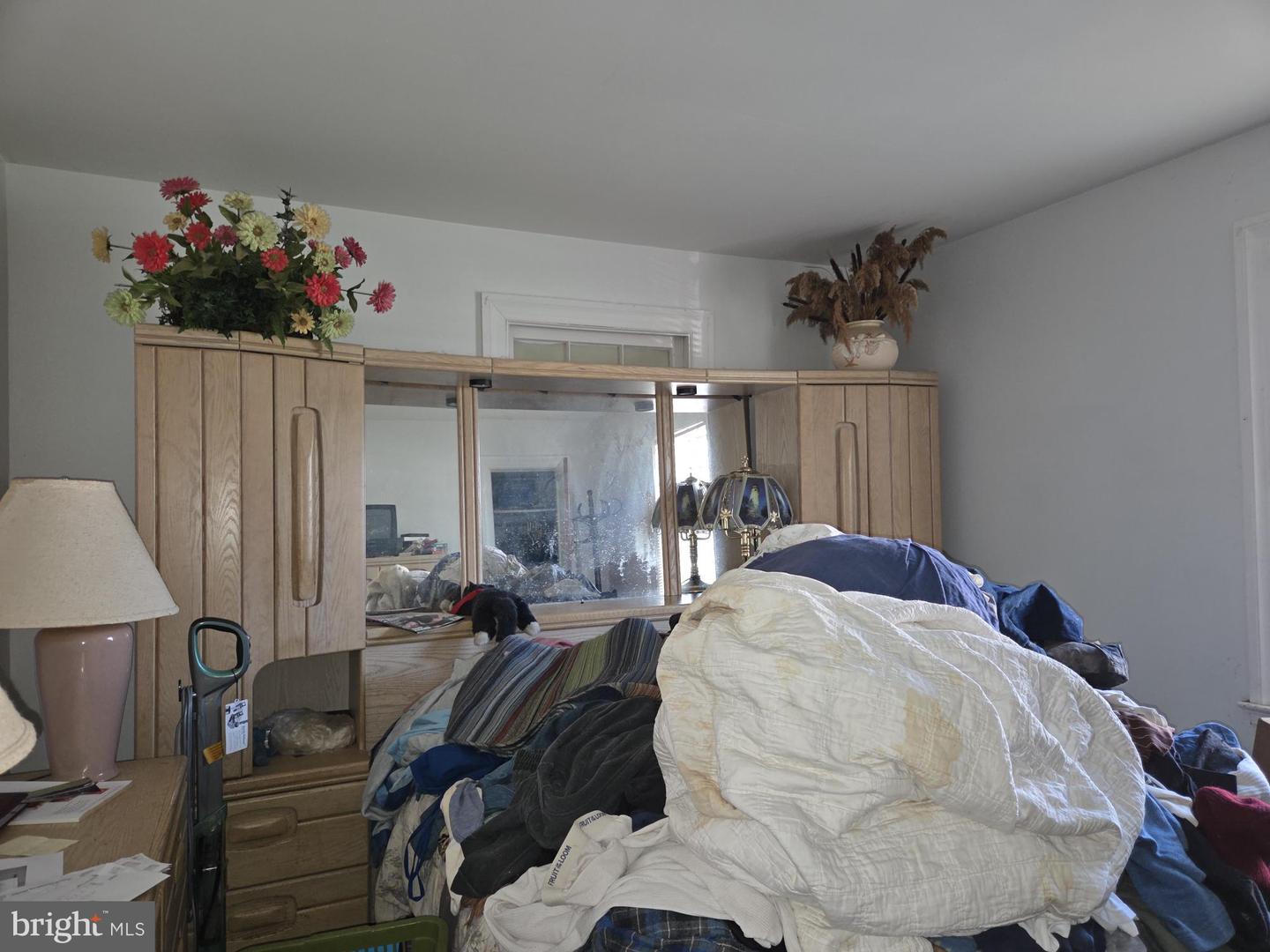 407 Walnut St Property Photo 8