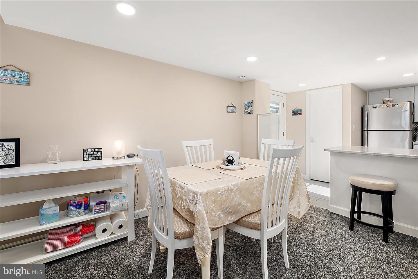 5 73rd St Property Photo 17