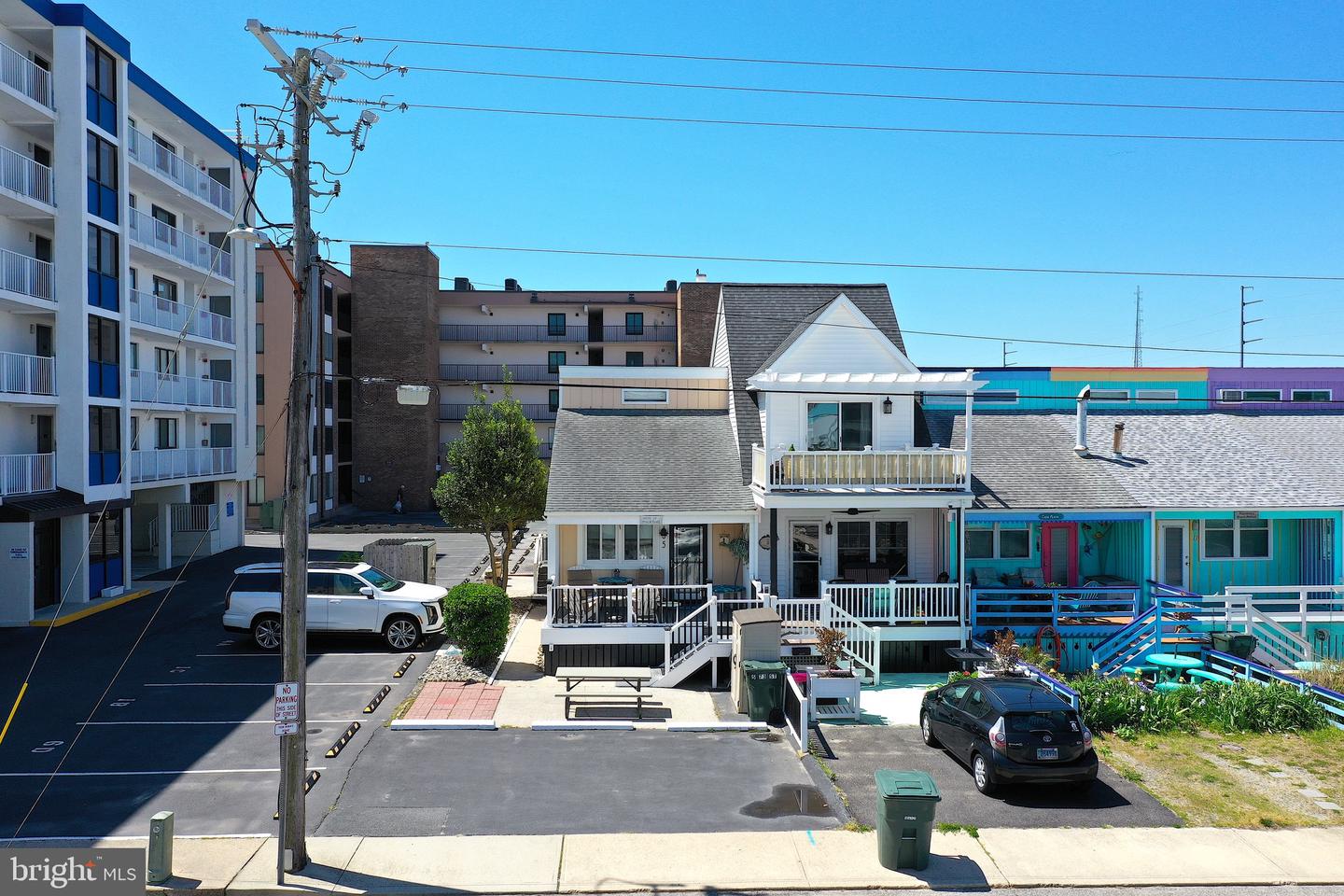 5 73rd St Property Photo 46