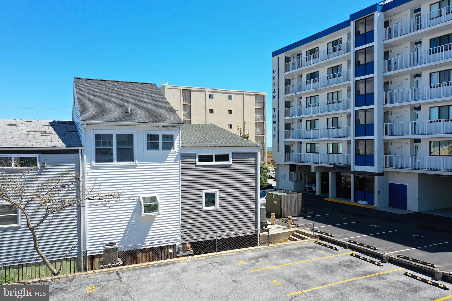5 73rd St Property Photo 47