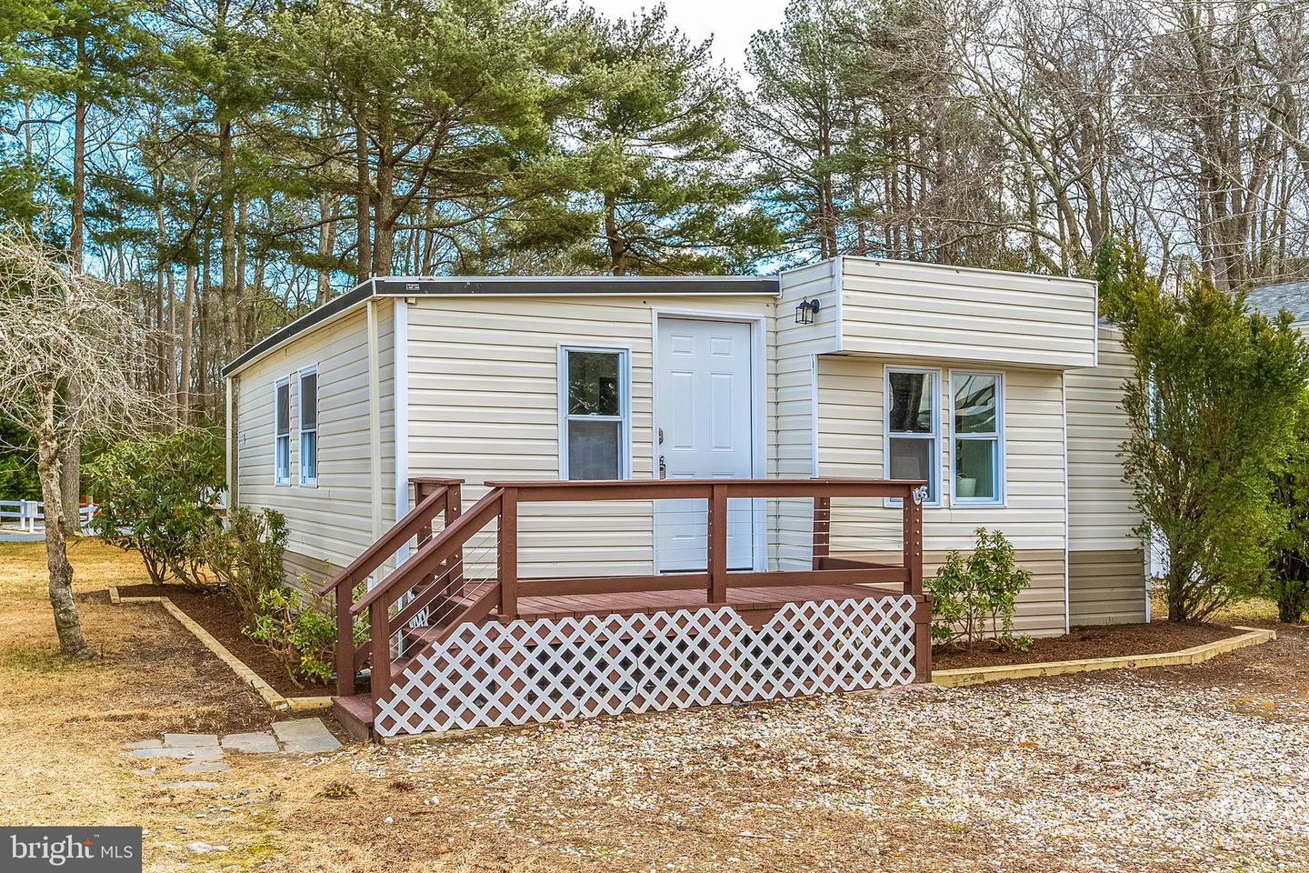 126 Skipjack Cir Property Photo 2