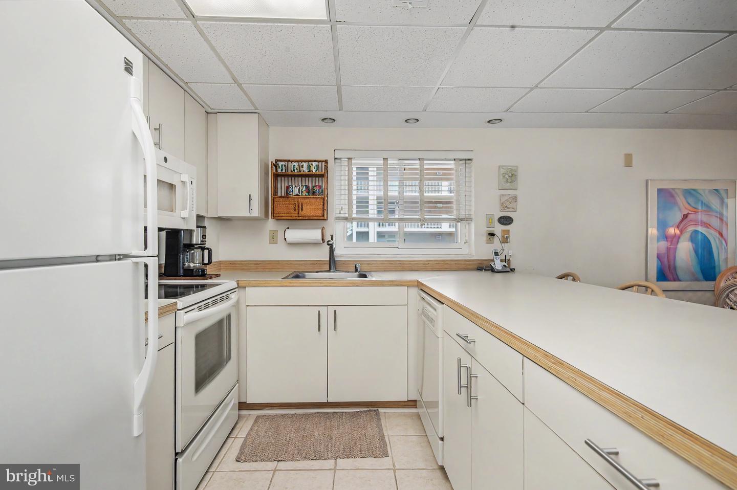 1 142nd St #a106 Property Photo 7
