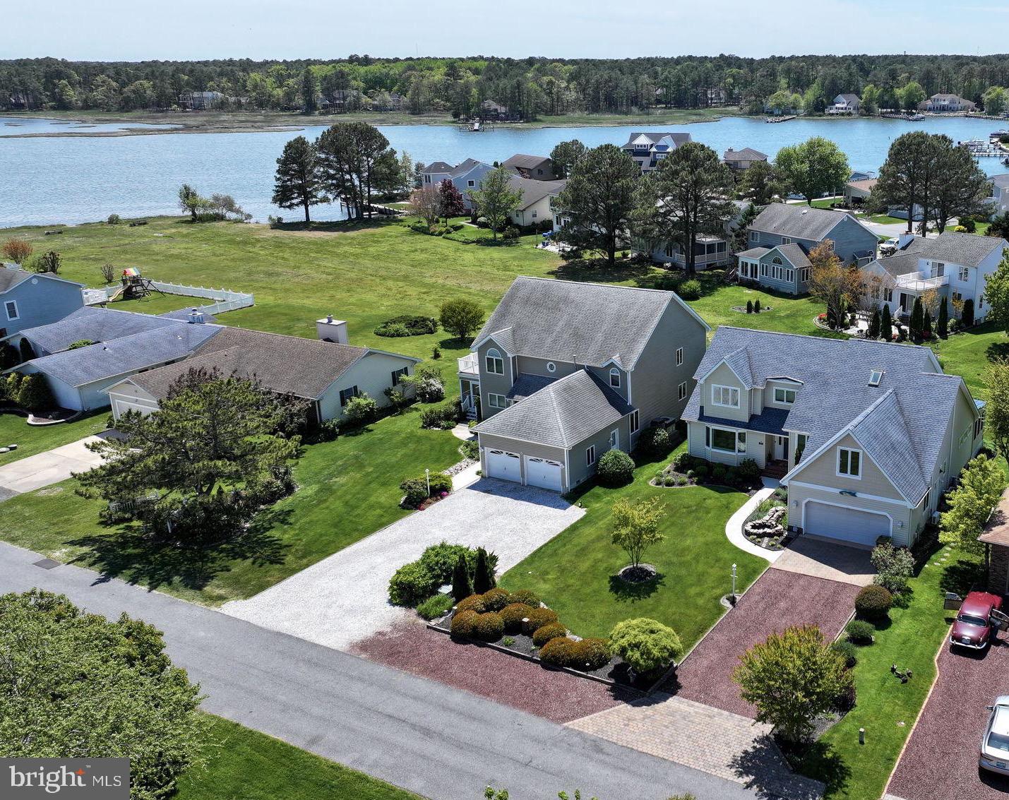 6 Heron Isle Ct Property Photo 38