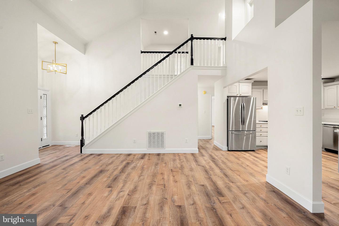 1465 Ocean Pkwy Property Photo 7