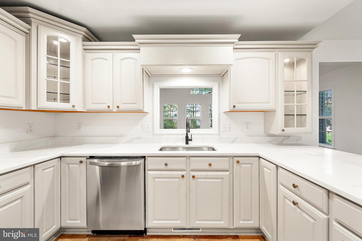1465 Ocean Pkwy Property Photo 13