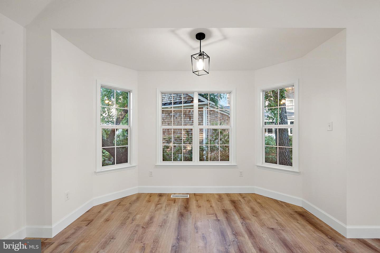 1465 Ocean Pkwy Property Photo 14