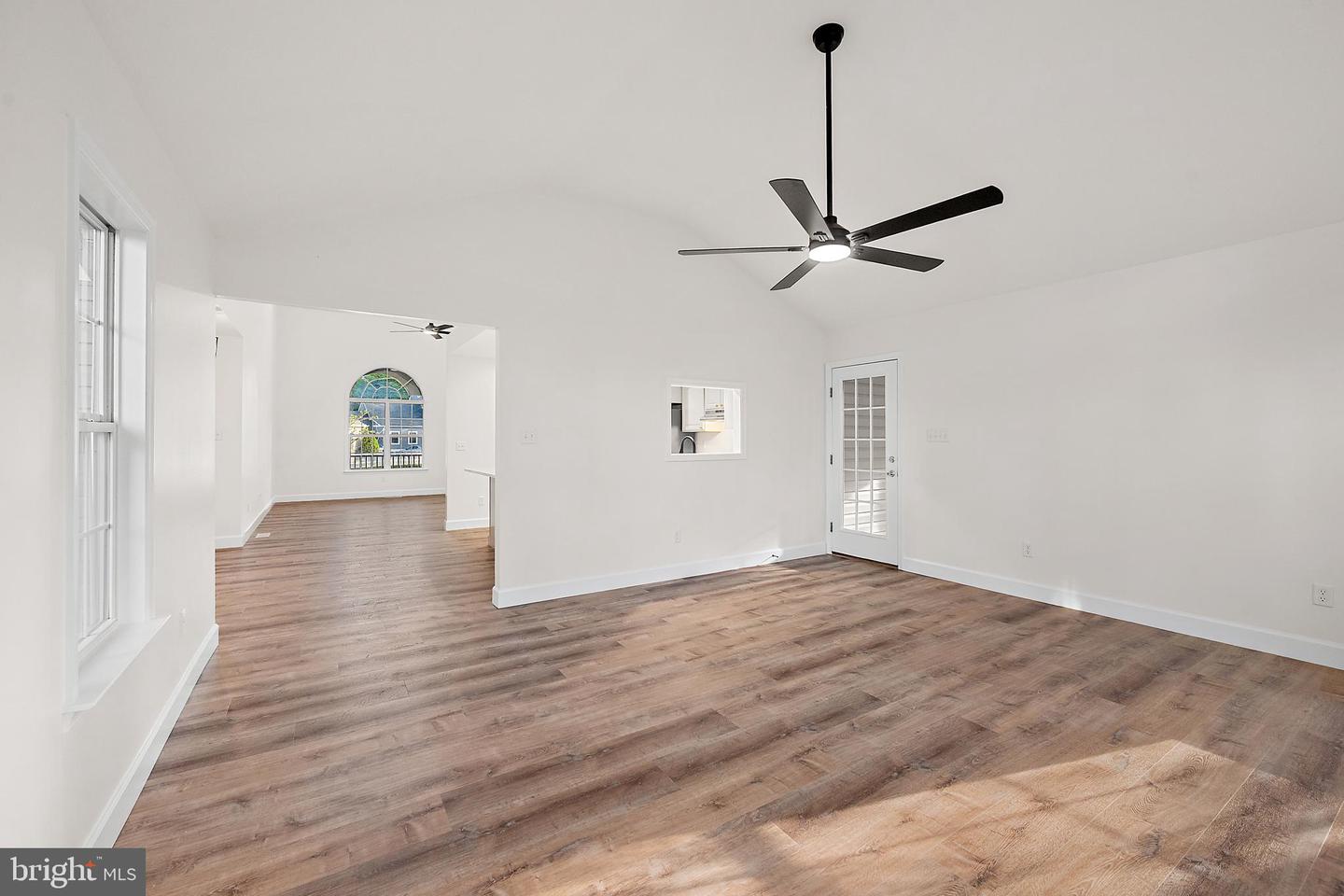 1465 Ocean Pkwy Property Photo 18