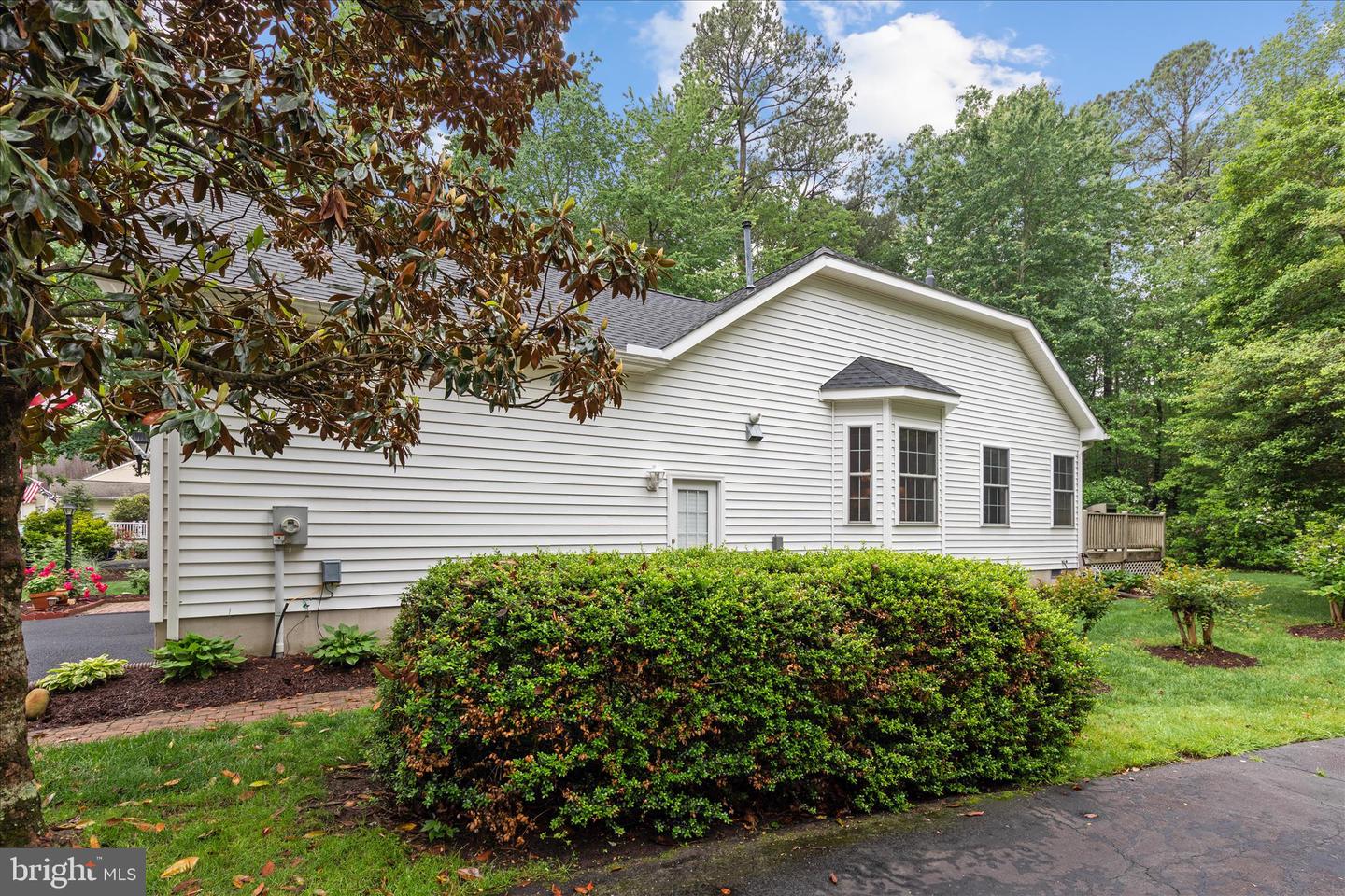11 Burr Hill Dr Property Photo 45