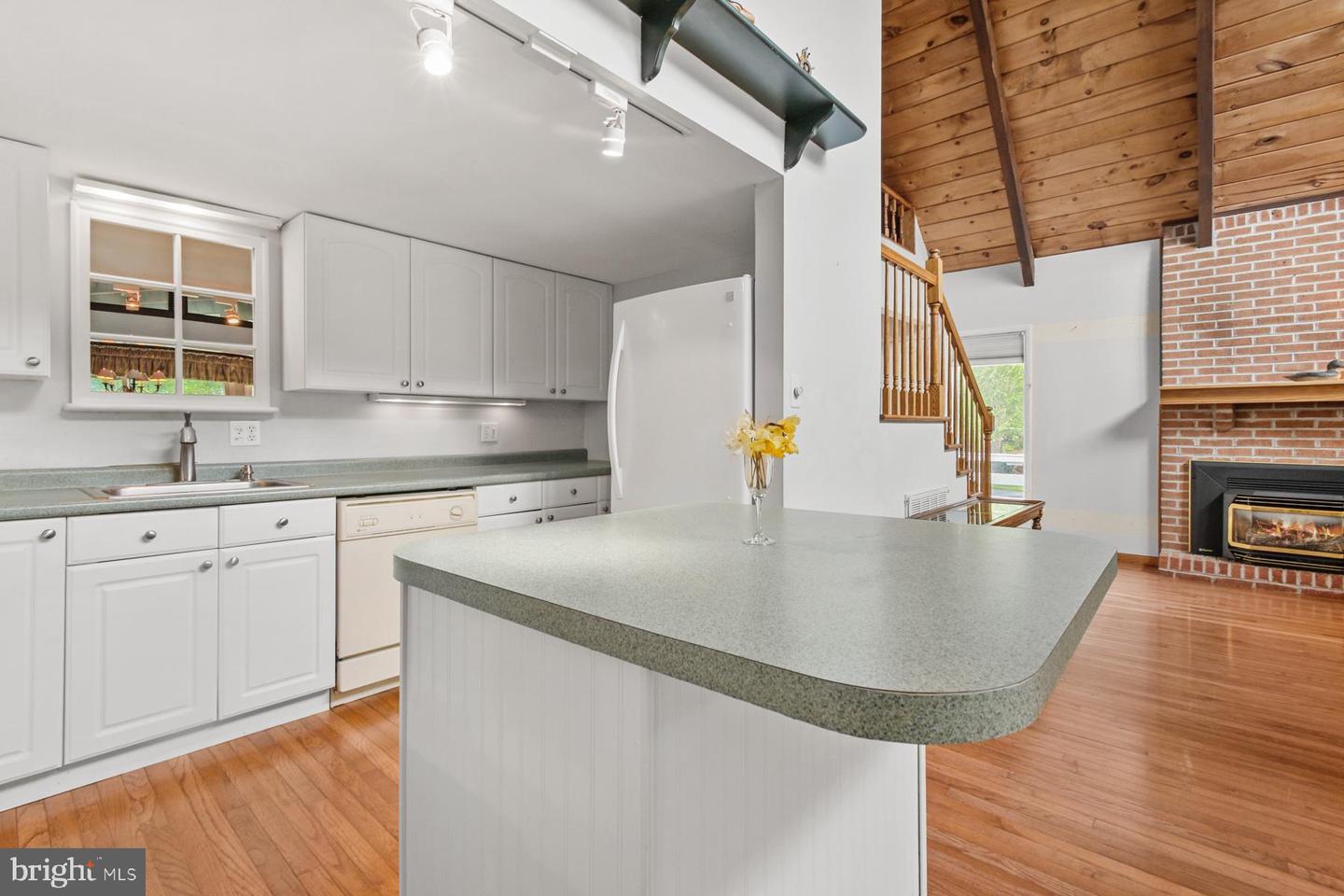 101 White Sail Cir Property Photo 18