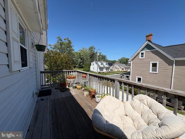 104 Franklin Ave Property Photo 10