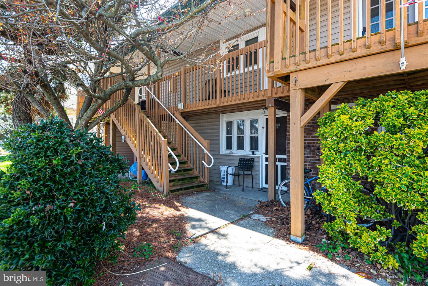 2707 JUDLEE AVE #201 Property Photo 1