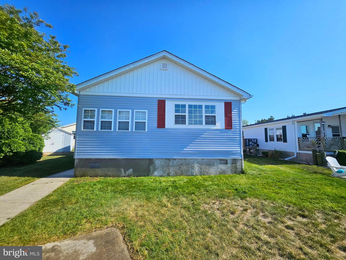 105 Assateague Ct Property Photo 2