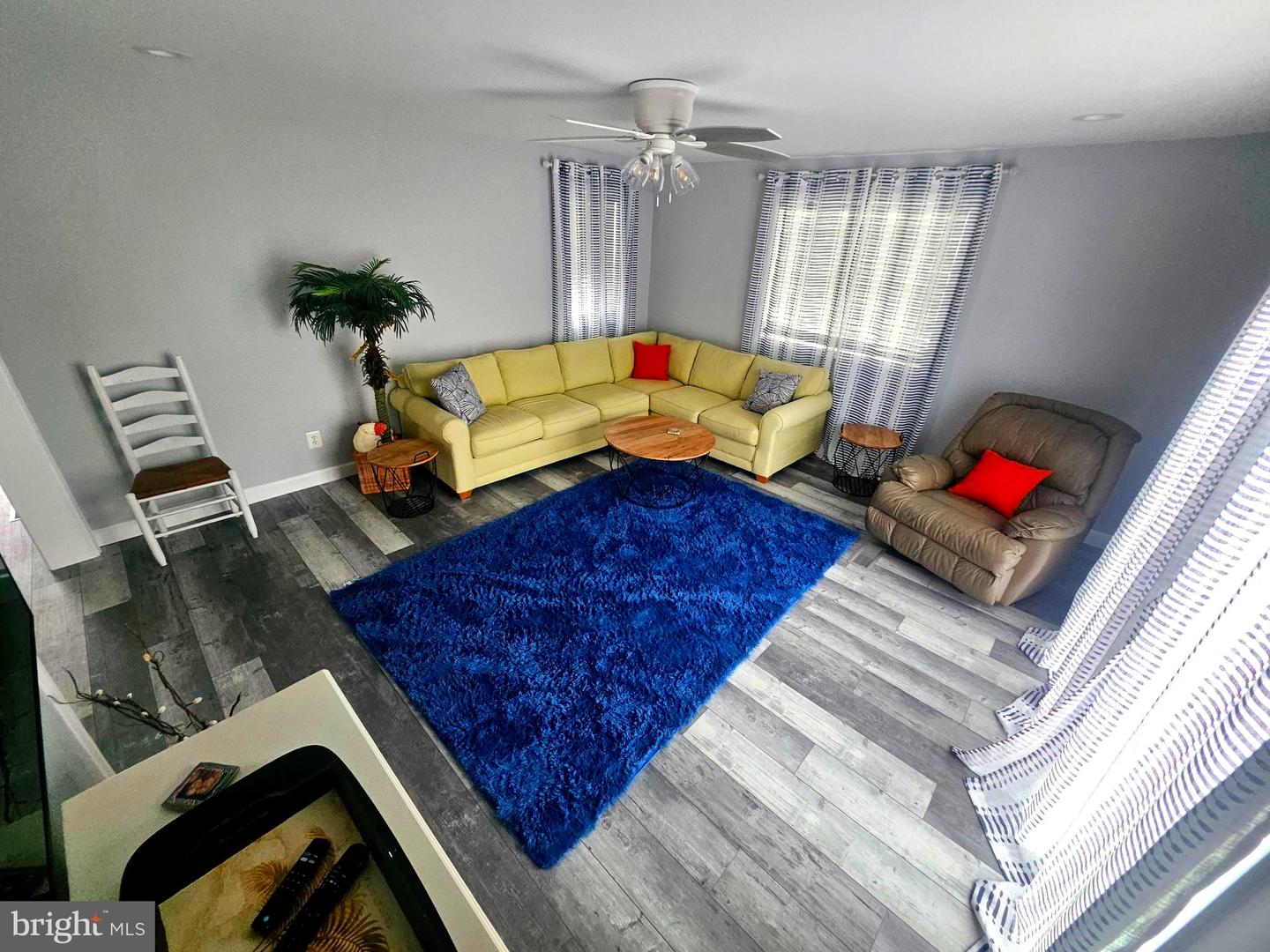 105 Assateague Ct Property Photo 9