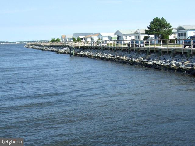 105 Assateague Ct Property Photo 22
