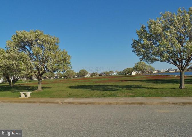 105 Assateague Ct Property Photo 30