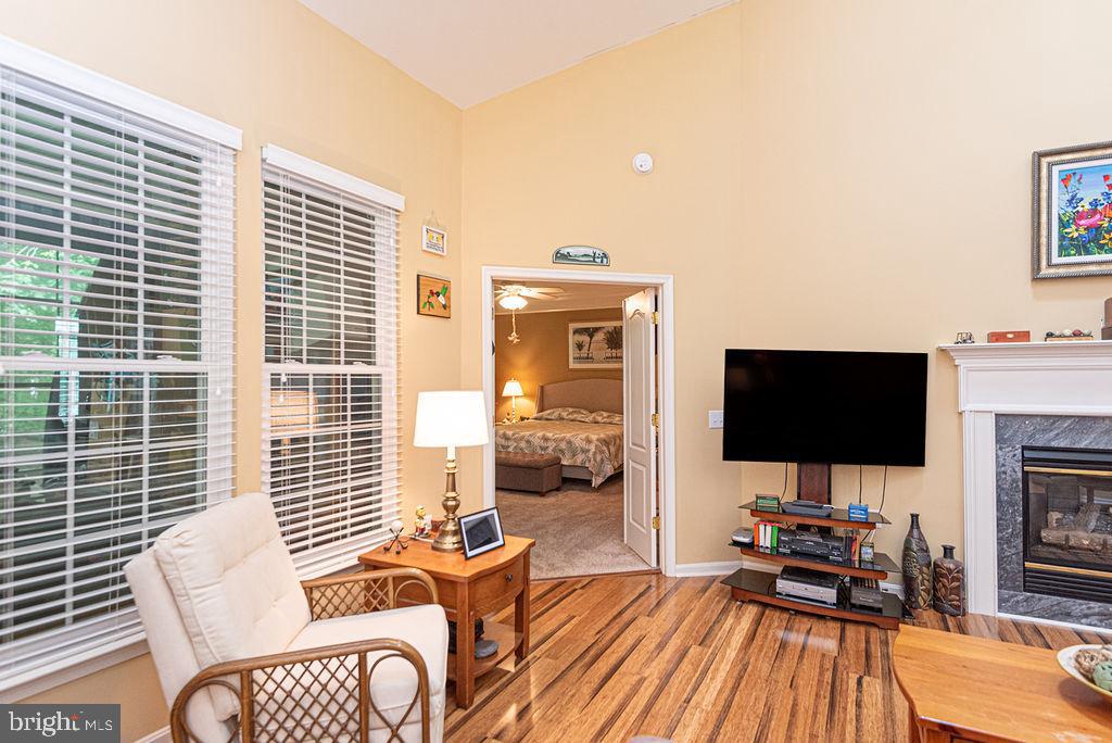 7 Long Point Ct Property Photo 18